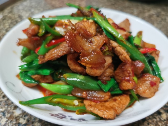 陈艺文、陈佳包揽游泳世锦赛女子跳水三米板金银牌