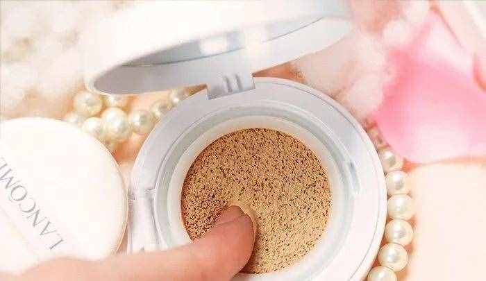 国家统计局:7月份社会消费品零售总额38780亿元 同比增长3.7%