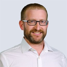 在200%药品关税的压力下，百健(BIIB.US)计划增加20亿美元投资以扩建美国工厂